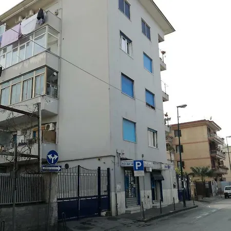 La Corte Di Emily Pompeya