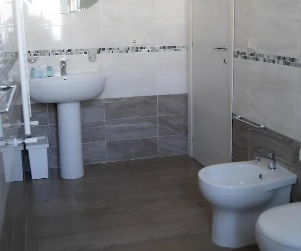 Bed and Breakfast La Corte Di Emily 3*